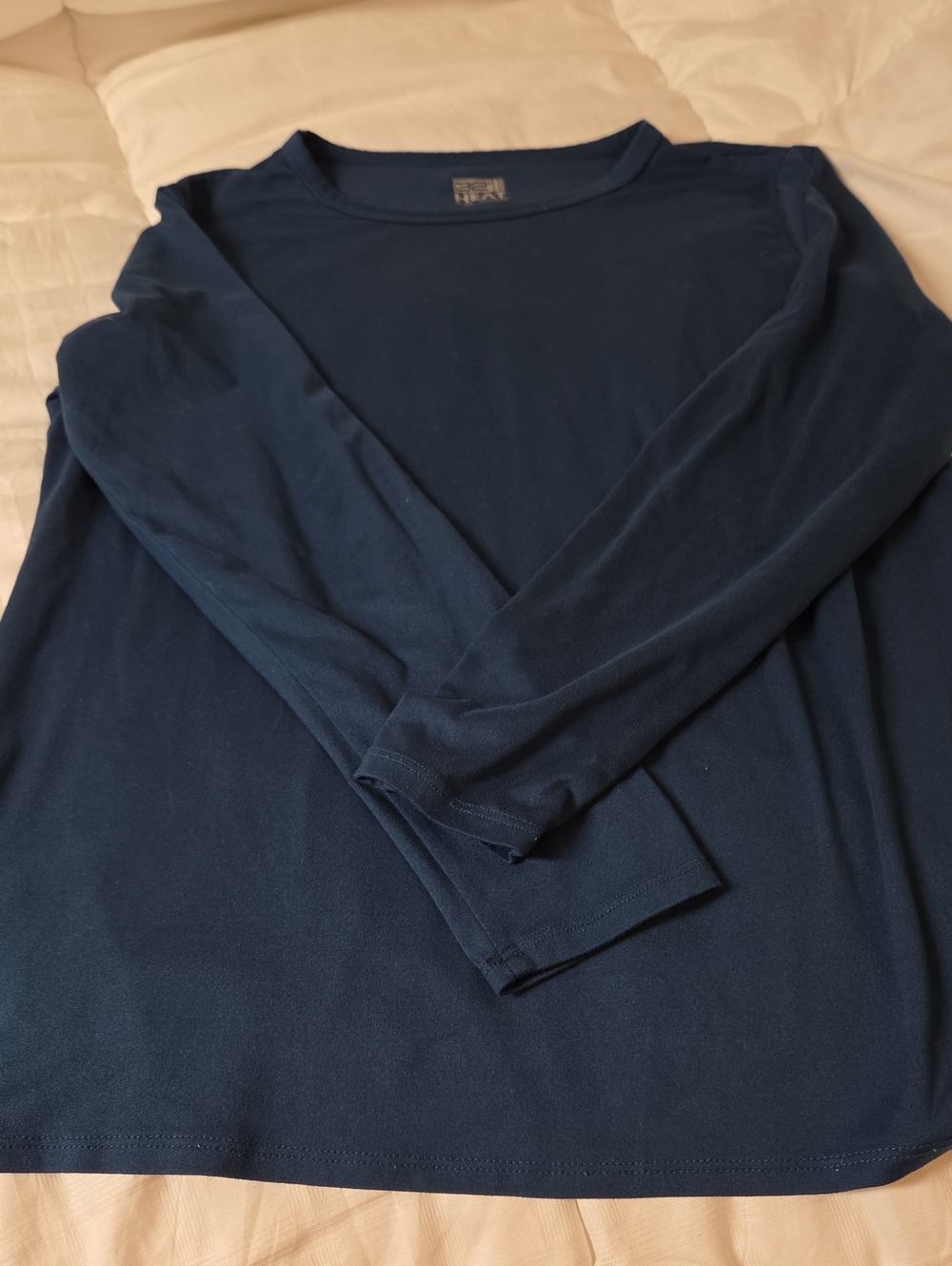 32 Degrees Long Sleeve Crew in Dark Blue